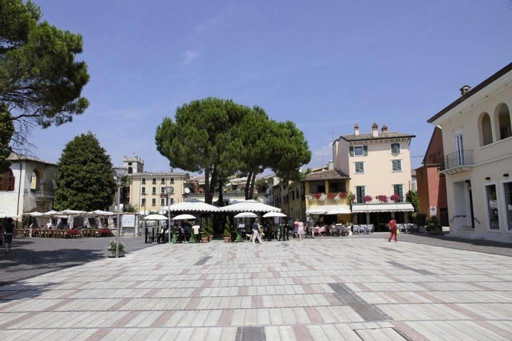 Hotel Astoria Garda  Kültér fotó